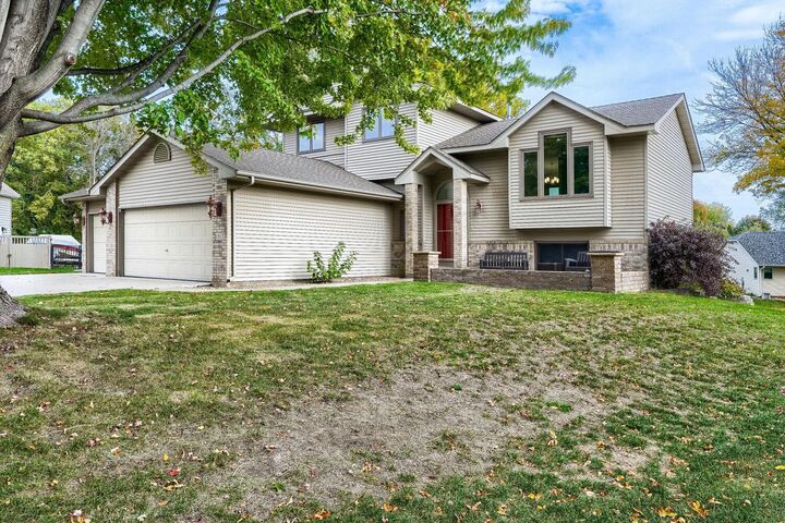 Property Photo: 1317 Schooner Court MN 55125