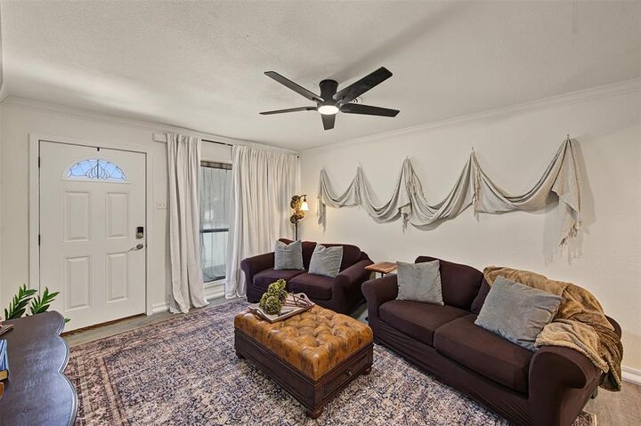 Property Photo:  5537 Wheaton Drive  TX 76133 