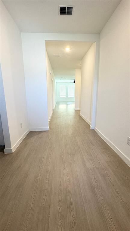 Property Photo: 113 Loving Trail TX 76247