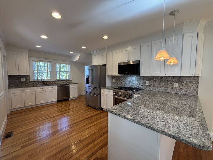 Property Photo:  40 Ansonia Rd 40  MA 02132 