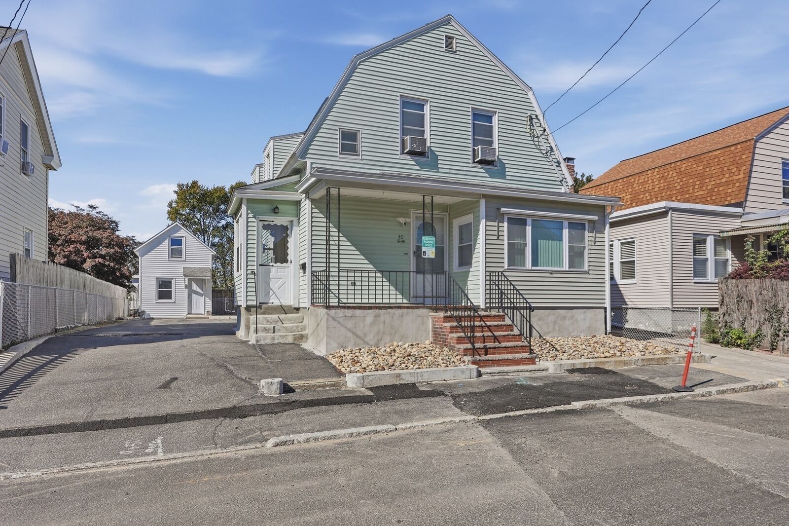 Property Photo:  40 Bunker Hill Ave  MA 01850 