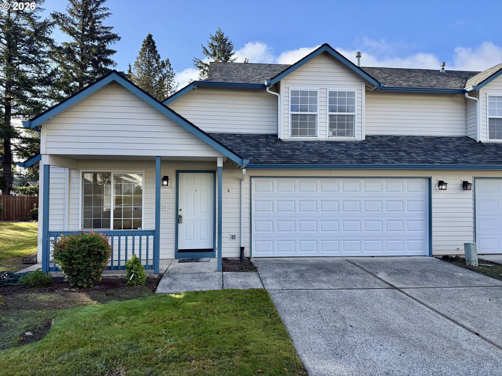 Property Photo:  1660 N 18th St 4  WA 98671 