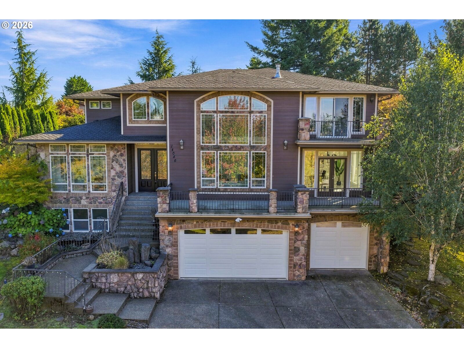 Property Photo:  14046 SE Claremont St  OR 97086 
