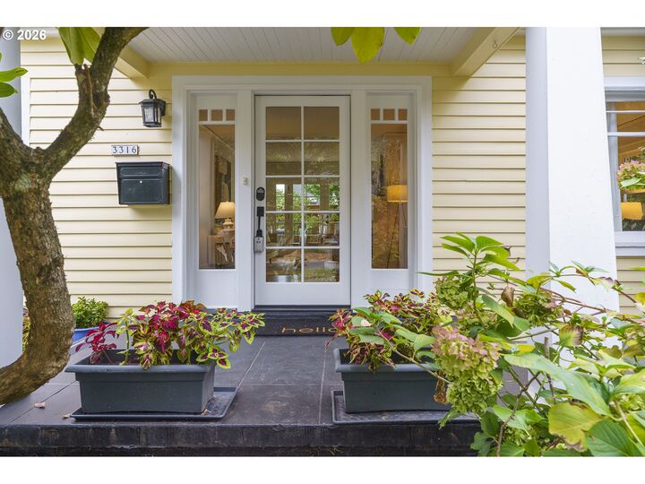 Property Photo: 3316 NE 11th Ave OR 97212