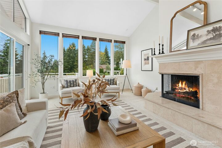 Property Photo:  4679  144th Place SE  WA 98006 