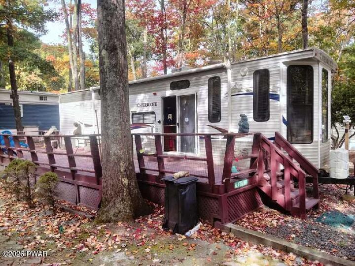 Property Photo:  100 Acres Of Diamonds Drive  PA 18337 