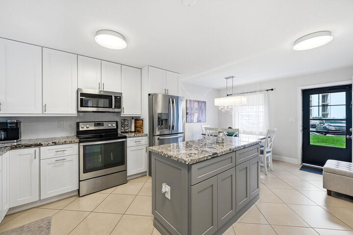 Property Photo:  777 S Federal Highway 101E  FL 33062 