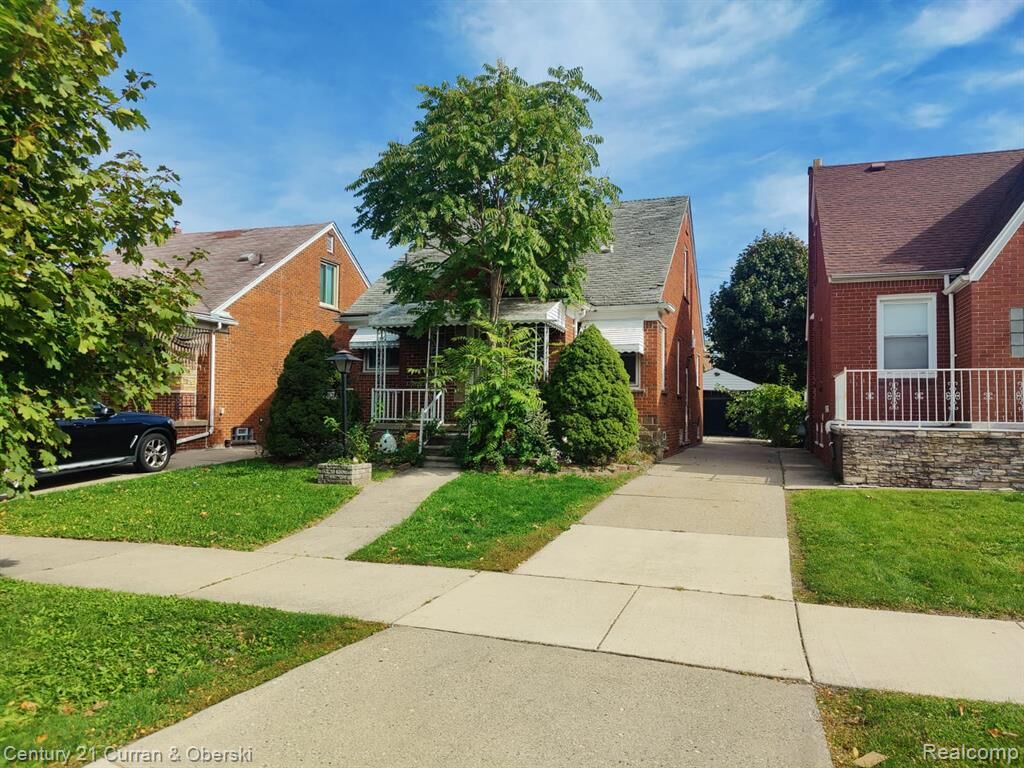 Property Photo: 4926 Orchard Avenue MI 48126