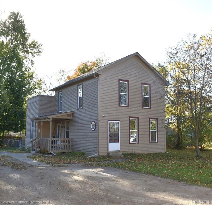 Property Photo:  4729 1st Street  MI 48421 