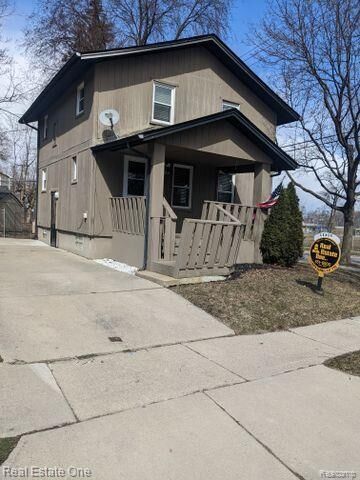 Property Photo:  1591 Humphrey Avenue SE  MI 48009 