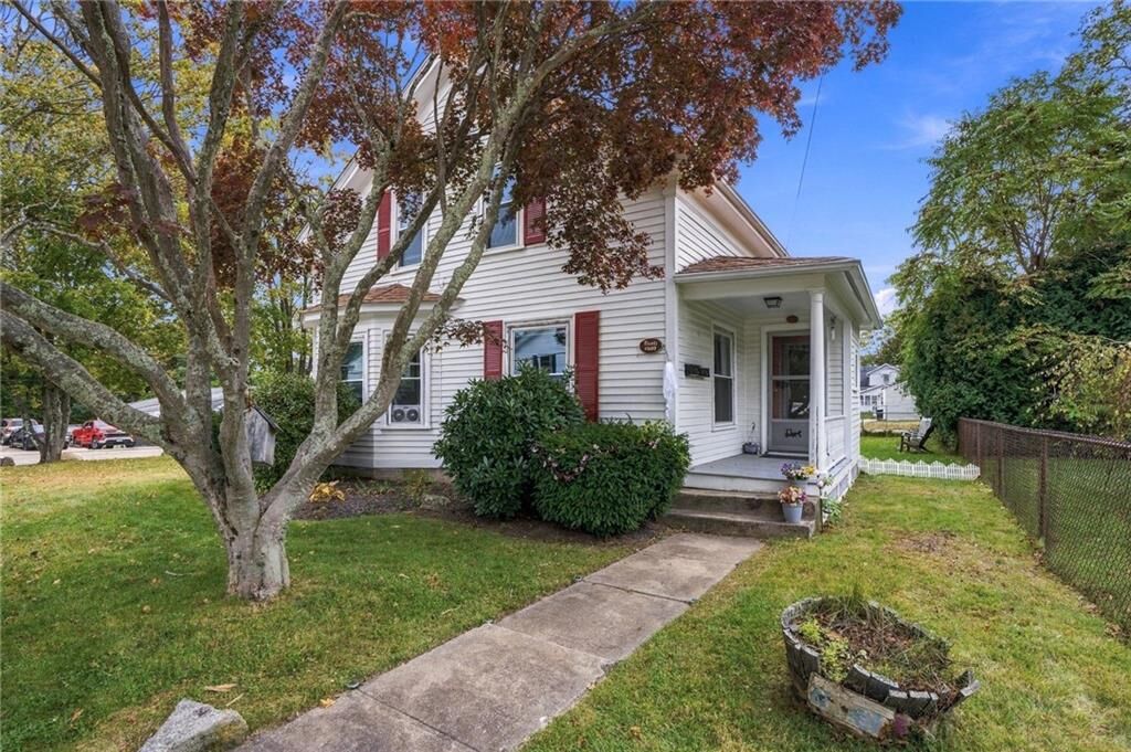 Property Photo:  15 Taft Street  RI 02816 