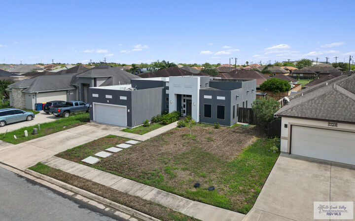 Property Photo: 6628 Woodlands Ave. TX 78526