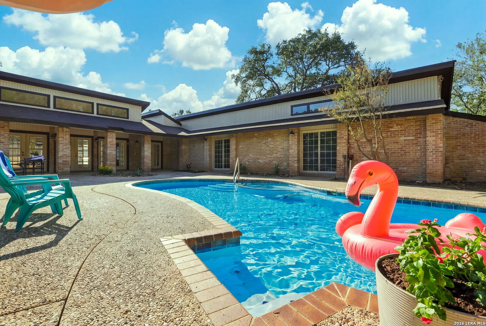Property Photo:  3764 Hunters Cir  TX 78230 