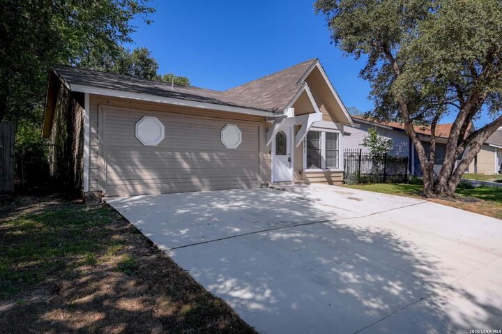 Property Photo:  5931 Glacier Sun Dr  TX 78244 