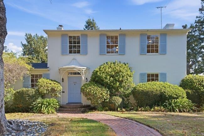 Property Photo:  1745 Fulton Street  CA 94303 