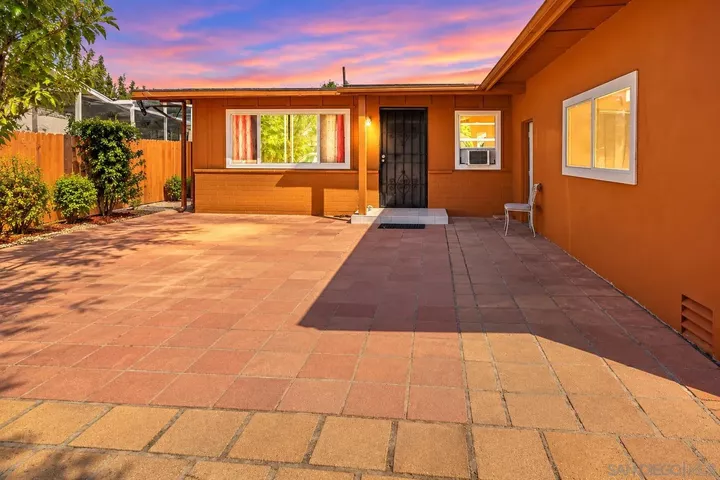 Property Photo:  753 Sacramento  CA 91977 