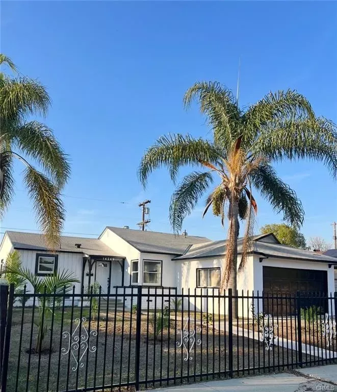 Property Photo:  14249 Gruen  CA 91331 