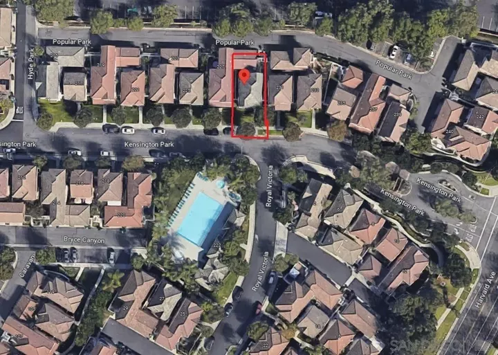 Property Photo: 229 Kensington Park CA 92606