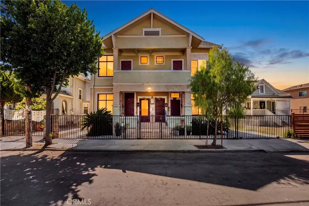 Property Photo: 134 E 31st Street CA 90011