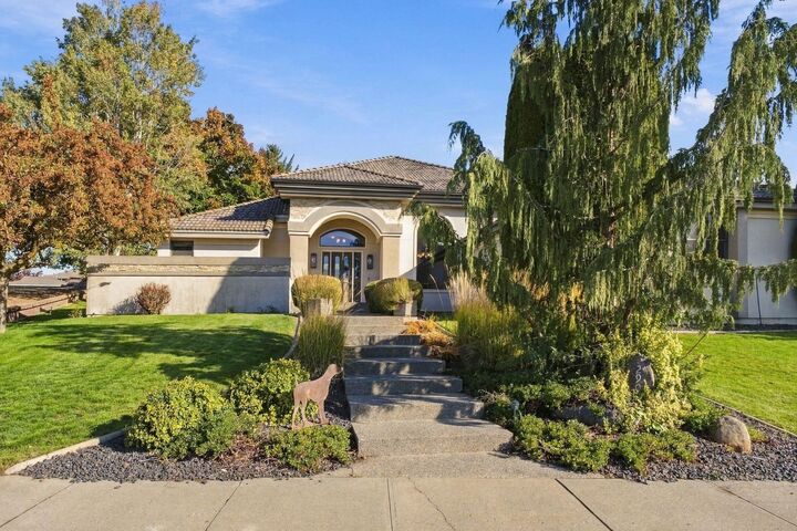 Property Photo:  2902 W Horizon Ave  WA 99208 