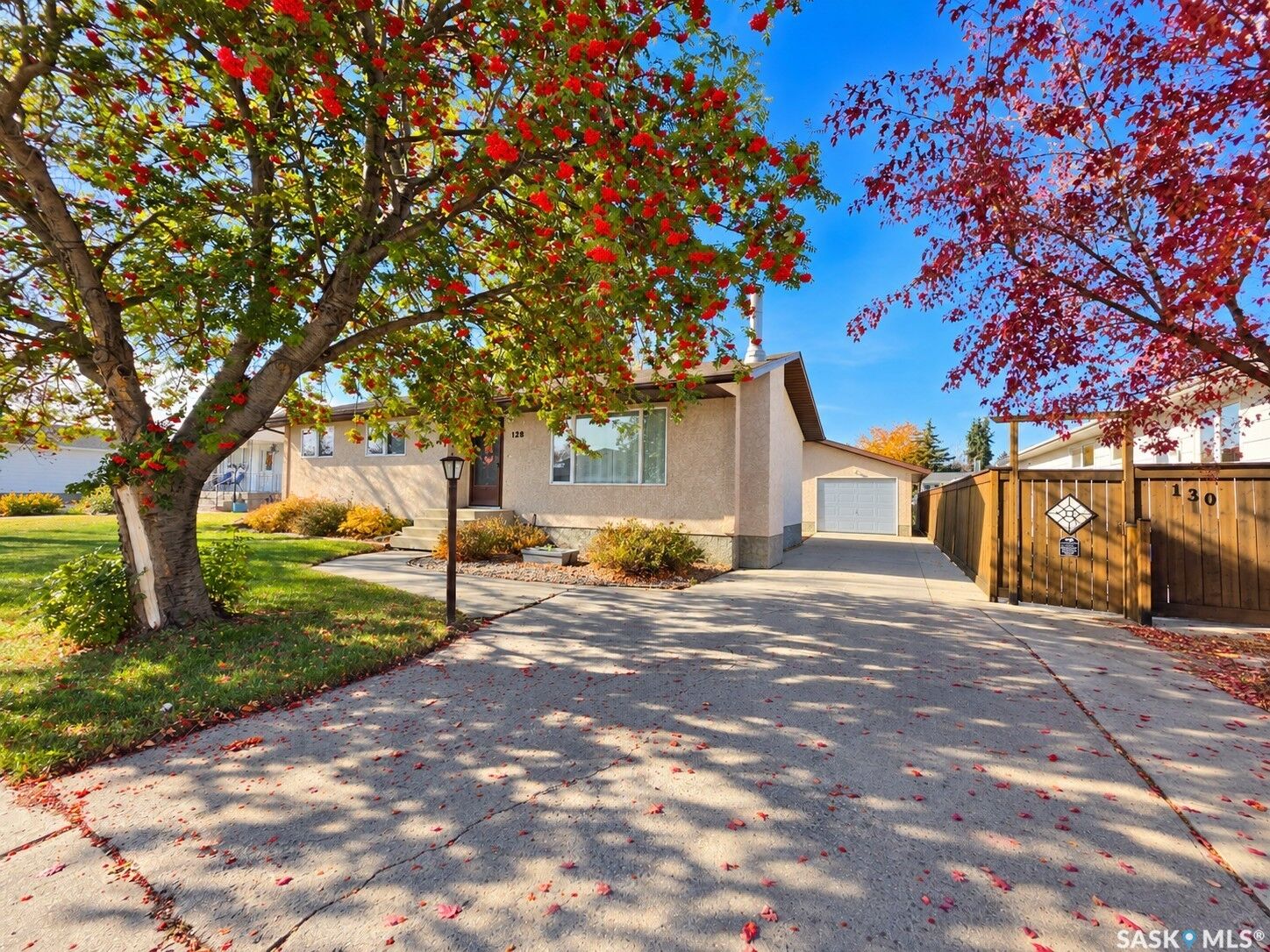 Property Photo: 128 Centennial Crescent SK S0K 4L0