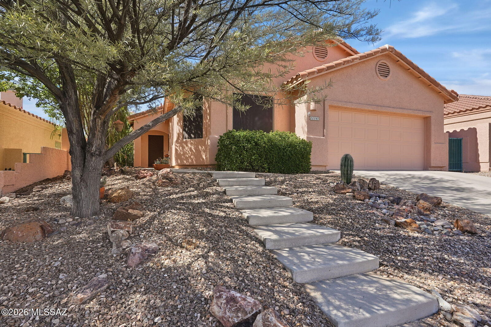 Property Photo: 11141 N Sand Pointe Drive AZ 85737
