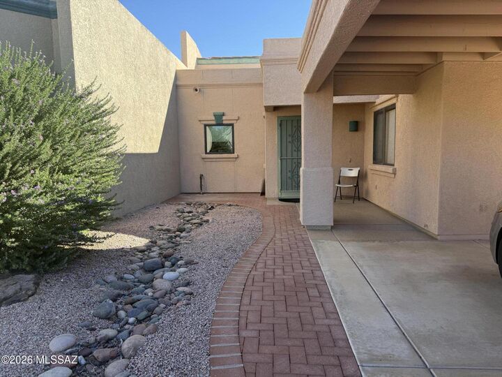 Property Photo:  204 N Cobalt Drive  AZ 85614 