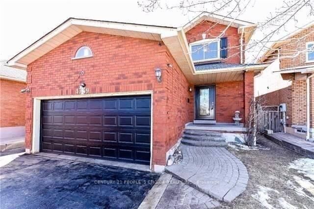 Property Photo:  4339 Radisson(Basement) Crescent W  ON L5M 4C2 