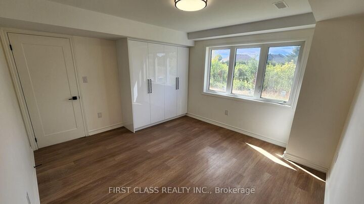 Property Photo:  3 Percheron Court Basement  ON L6C 3E1 