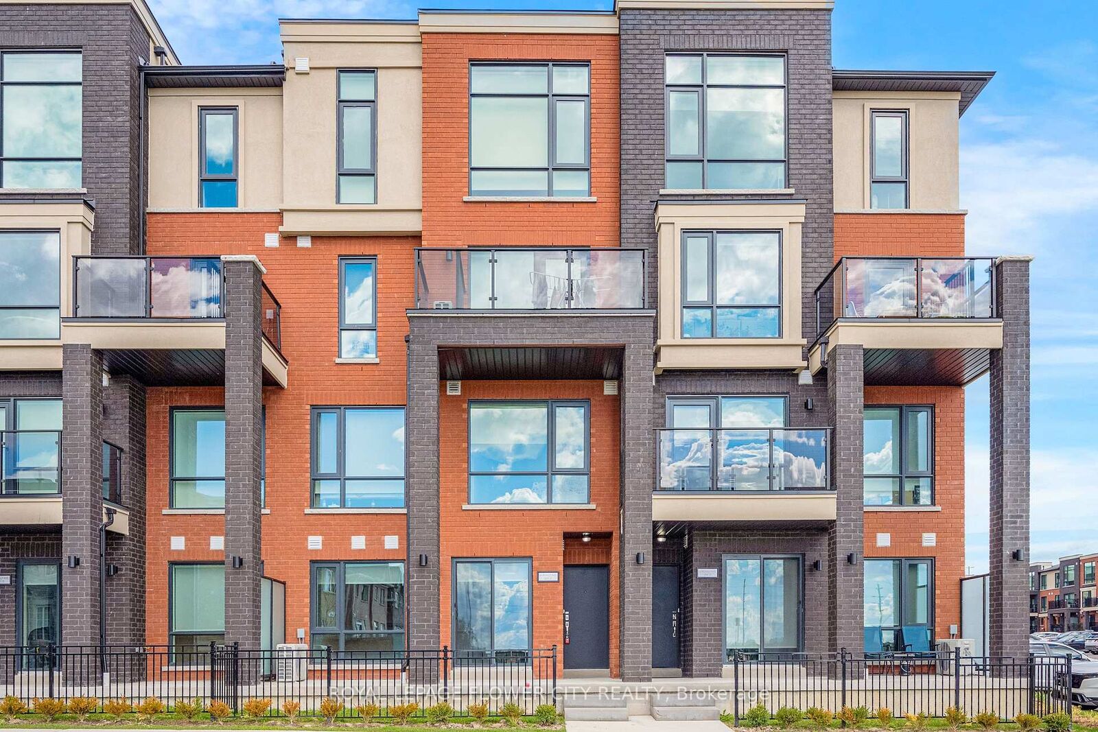 Property Photo: 65 Romilly Avenue 17 ON L7A 5L8