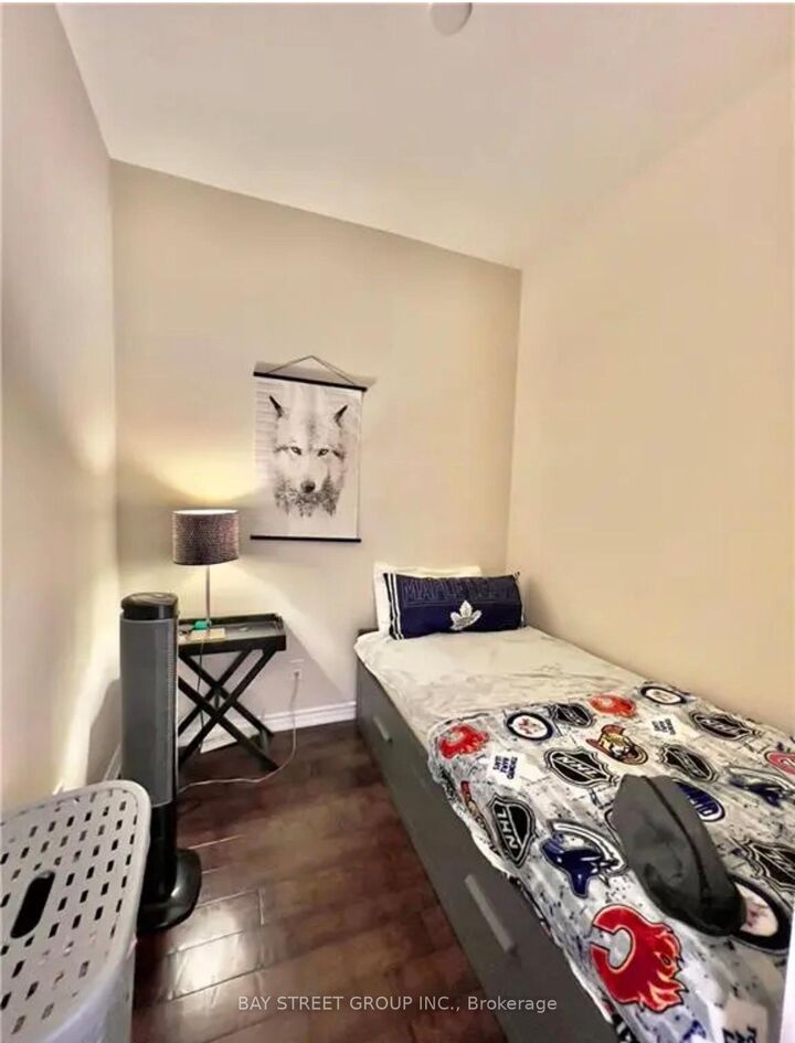 Property Photo:  5327 Upper Middle Road 210  ON L7L 0E9 