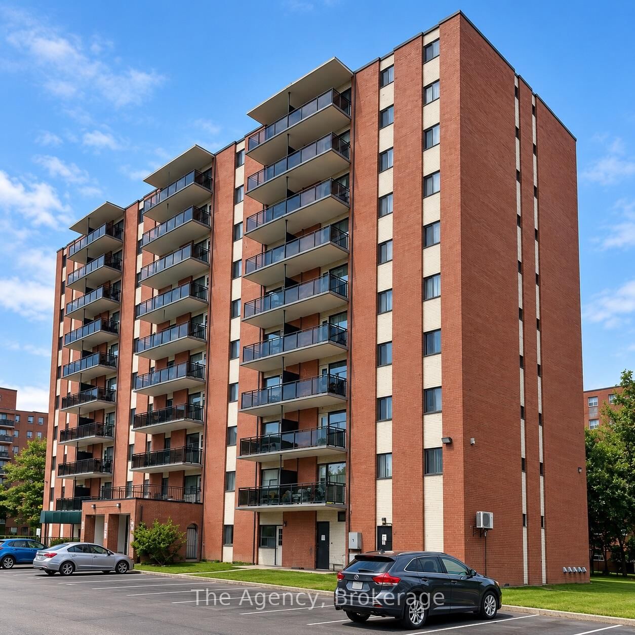 Property Photo:  45 Paisley Boulevard W 504  ON L5B 1E4 