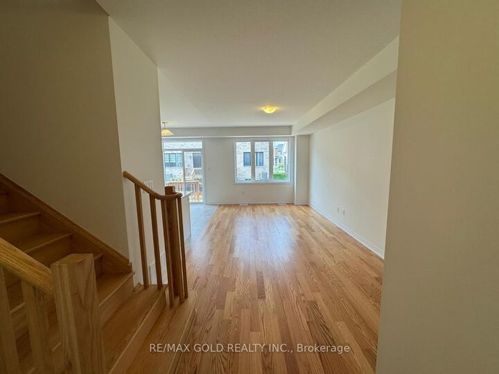 Property Photo:  19 Lemon Avenue  ON L0S 1K0 