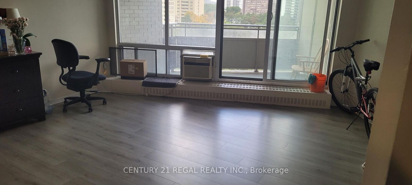 Property Photo:  380 Dixon Road 804  ON M9R 1T3 