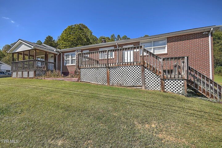 Property Photo:  1110 Jackson Hollow Road  TN 37663 