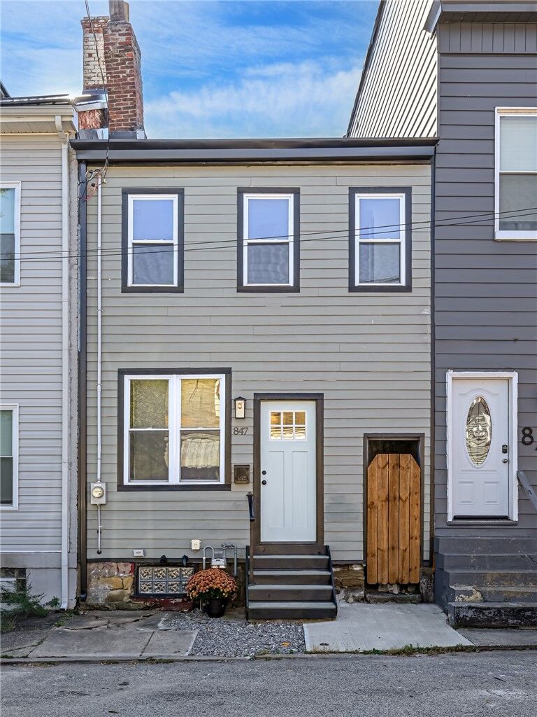 Property Photo: 847 Suismon St PA 15212