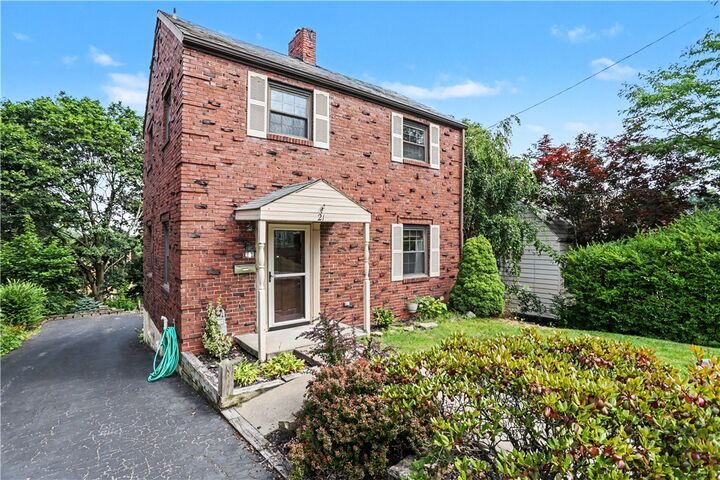 Property Photo: 21 Leon Rd PA 15220