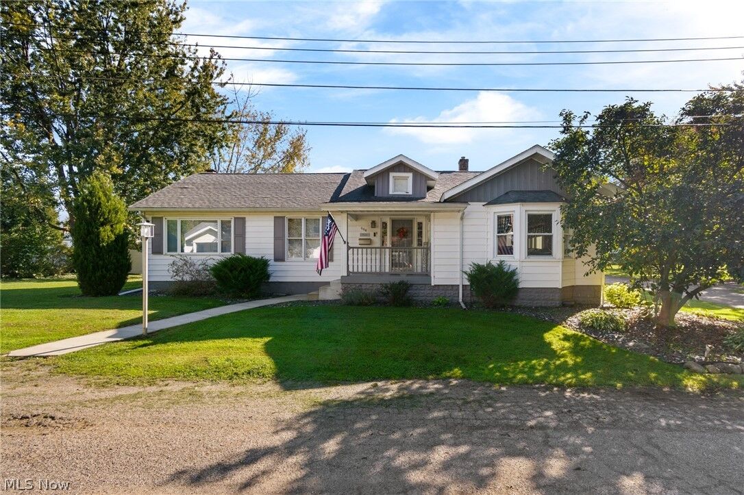 Property Photo: 664 Scott Place NW OH 44647