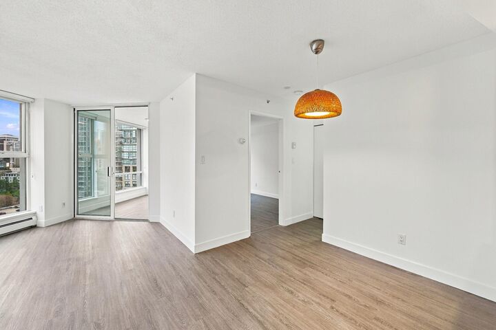 Property Photo:  1009 Expo Boulevard 2301  BC V6Z 2V9 