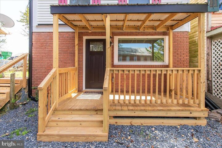 Property Photo:  21503 Leitersburg Smithsburg Road  MD 21742 