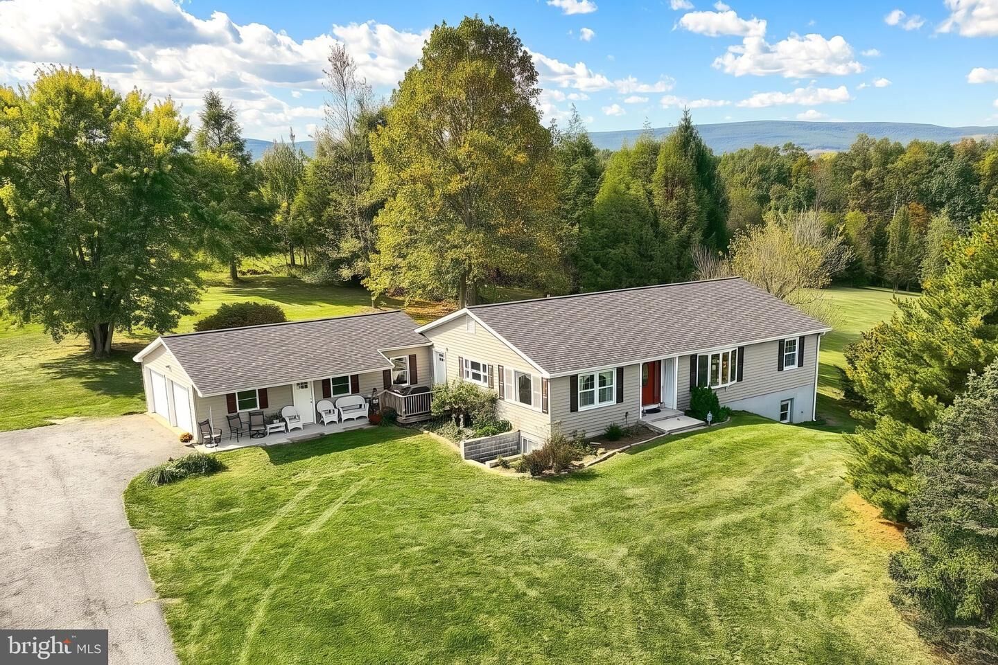 Property Photo:  1874 Chambersburg Road  PA 17325 