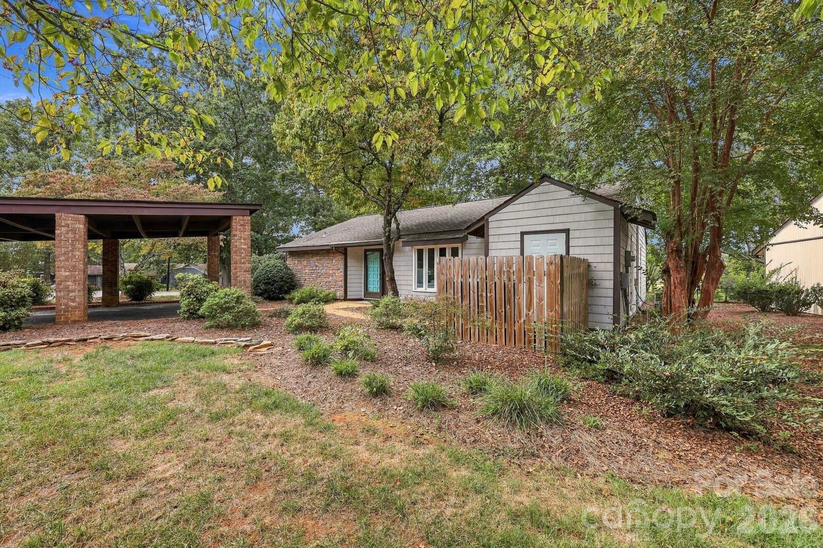 Property Photo:  105 N Bermuda Run Drive  NC 27006 