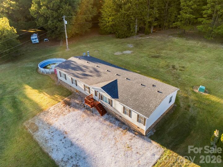 Property Photo: 4770 Enochville Road NC 28081