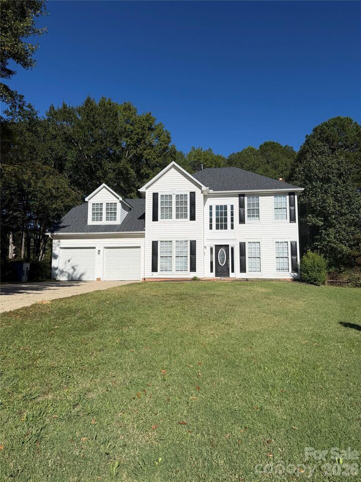 Property Photo:  10904 Delsing Court  NC 28214 