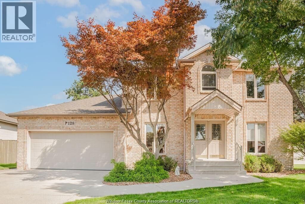 Property Photo:  128 Pheasant Run Drive  ON N8L 0Z7 