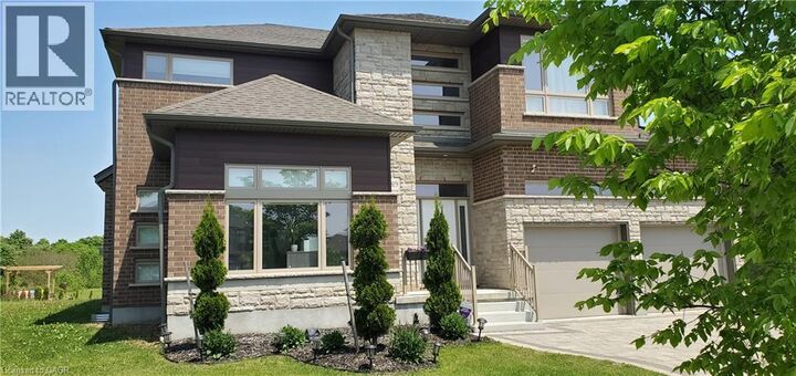Property Photo:  819 Sundrops Court  ON N2V 0C5 
