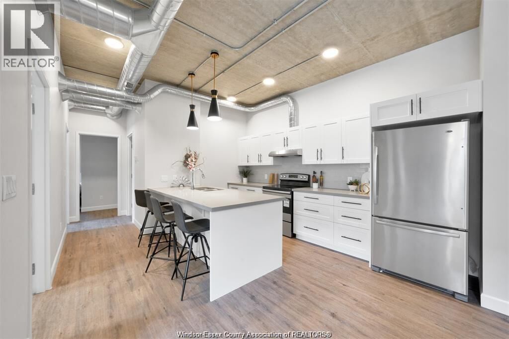 Property Photo:  6550 Wyandotte Street 103  ON N8S 1P2 