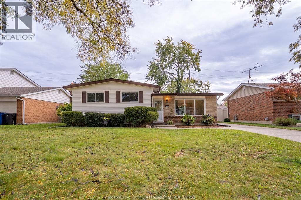 Property Photo:  4369 Ashfield Crescent  ON N9G 2G8 