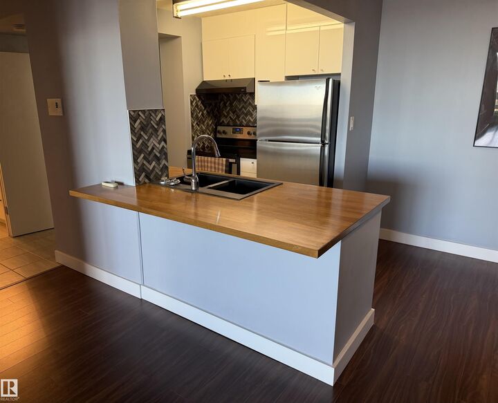 Property Photo:  10160 116 Street NW 1304  AB T5K 1V9 
