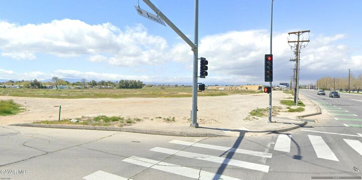 Property Photo: Cor Avenue I 15th St E CA 93535